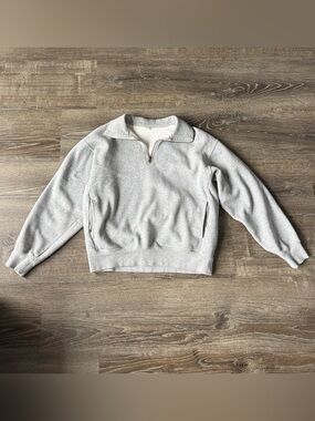 GU Quarter zip
